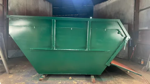 Skip containers — Photograph 18