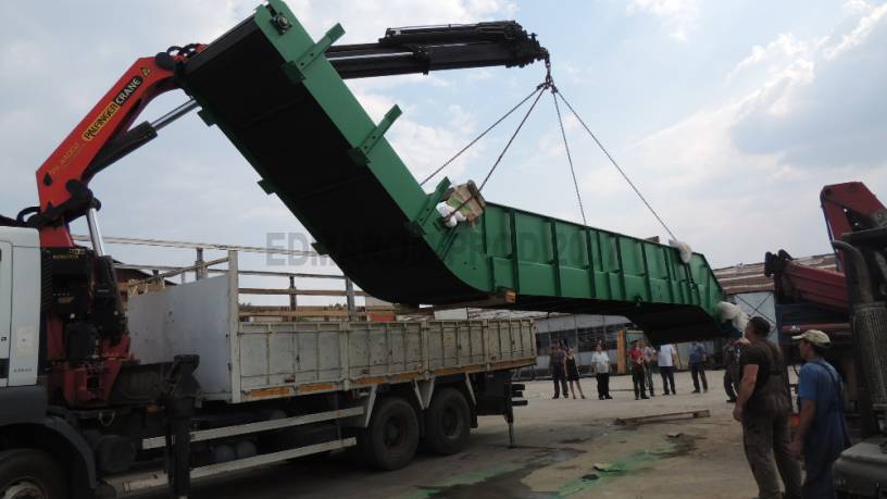 Banda transportoare deseuri