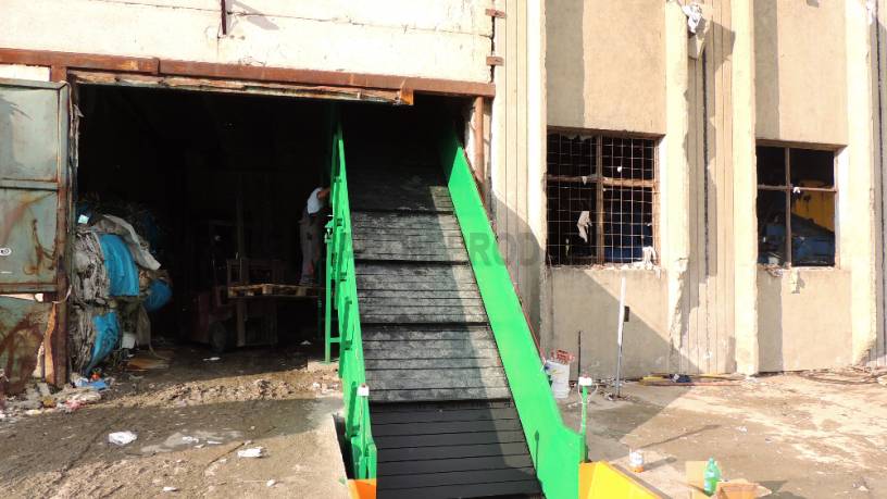 Banda transportoare deseuri